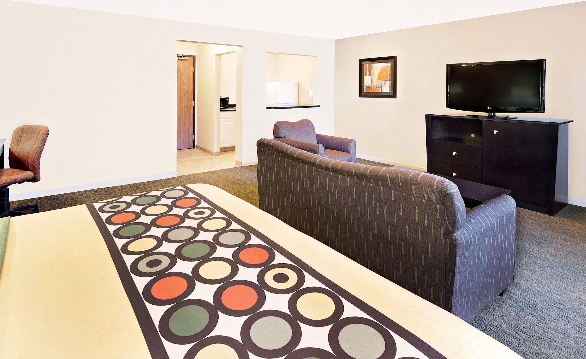 Hotel Super 8 By Wyndham Mt. Pleasant Mount Pleasant Esterno foto