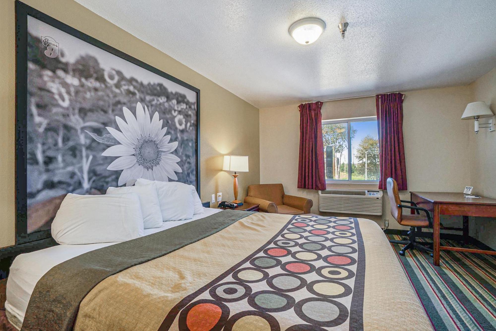 Hotel Super 8 By Wyndham Mt. Pleasant Mount Pleasant Esterno foto