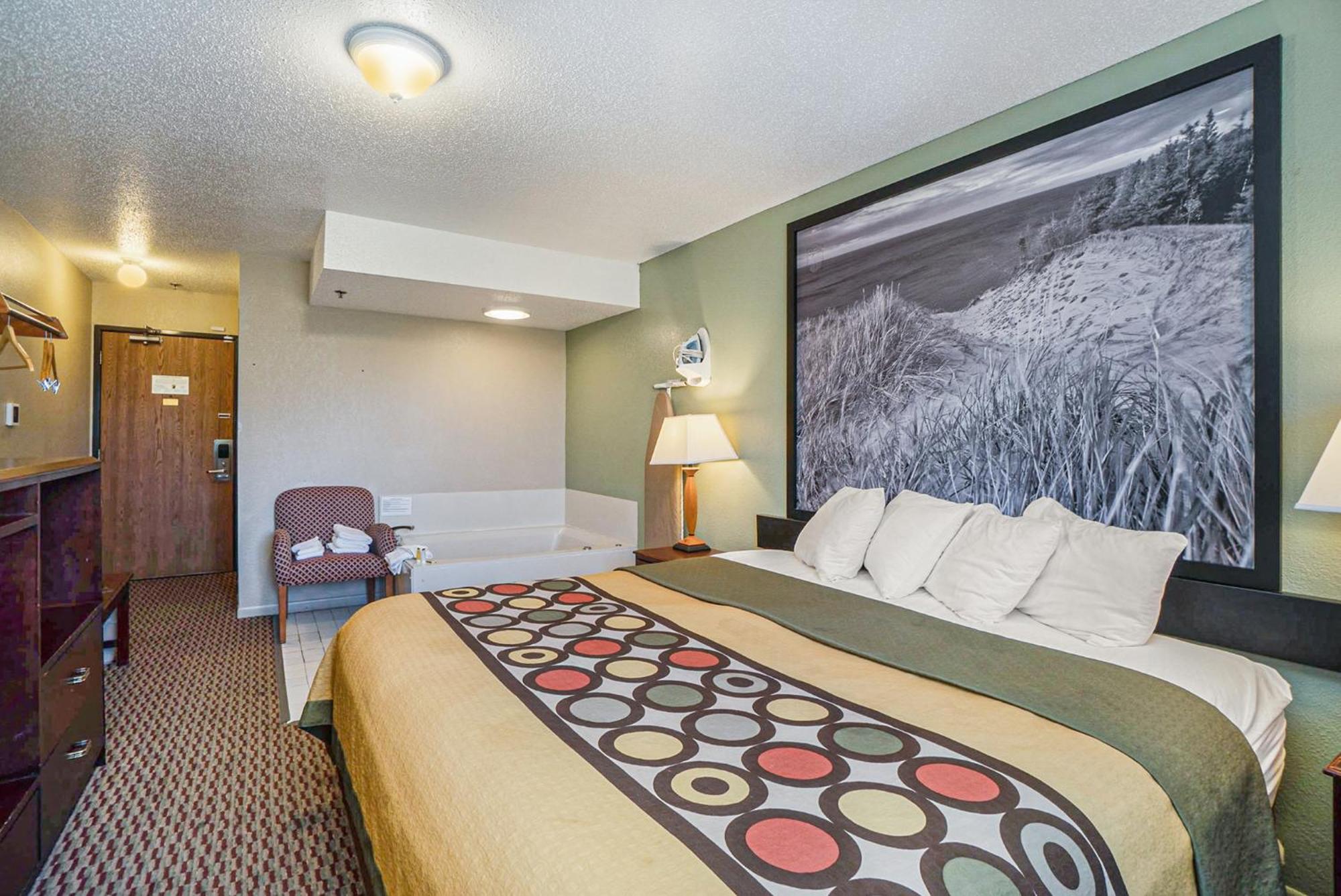 Hotel Super 8 By Wyndham Mt. Pleasant Mount Pleasant Esterno foto