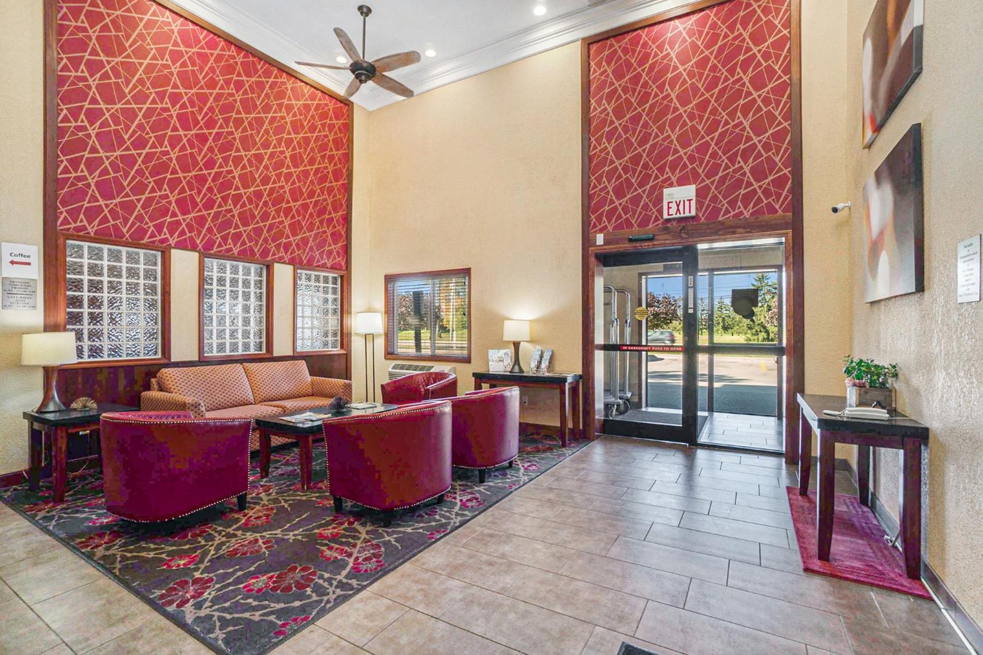Hotel Super 8 By Wyndham Mt. Pleasant Mount Pleasant Esterno foto