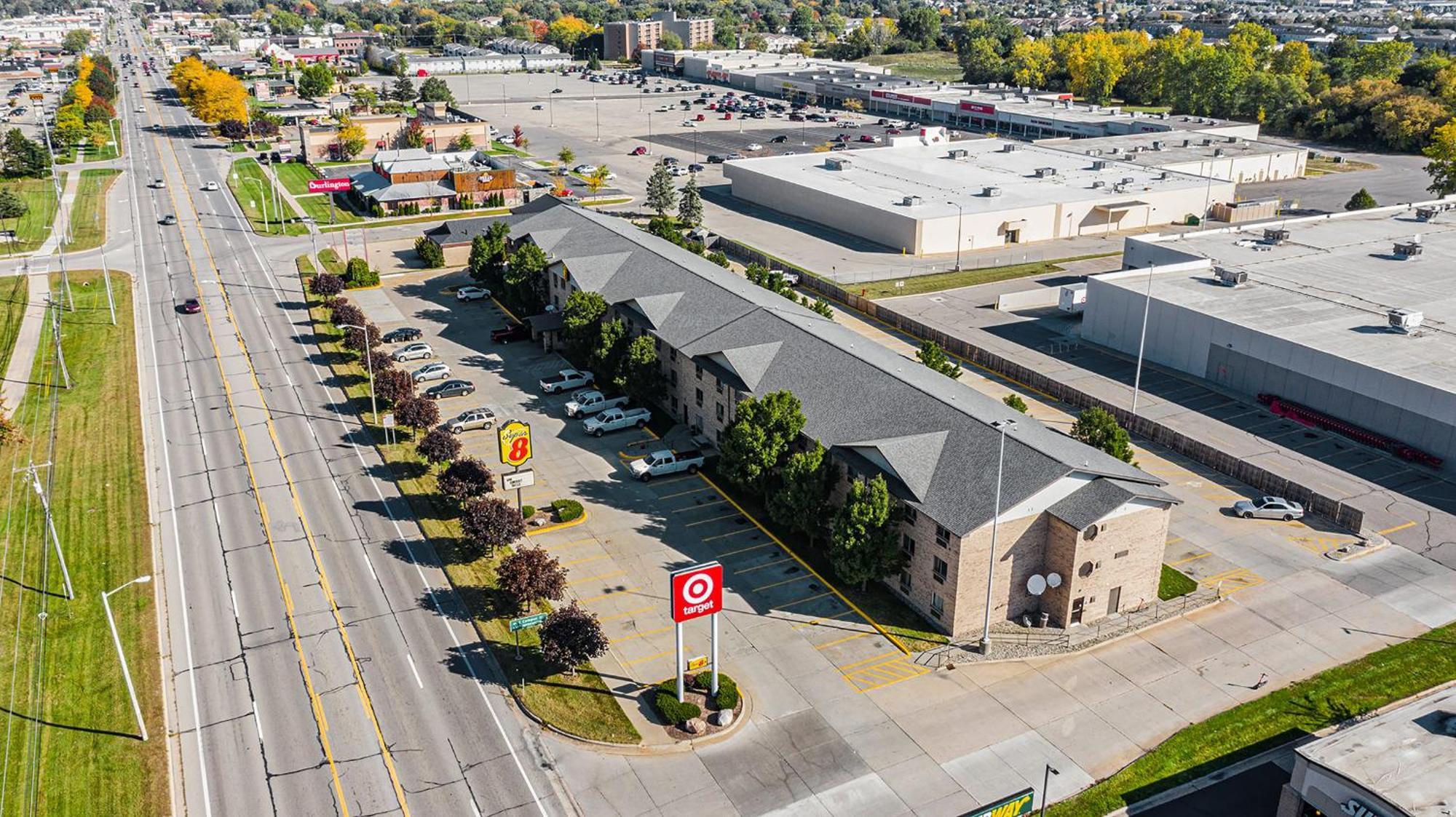 Hotel Super 8 By Wyndham Mt. Pleasant Mount Pleasant Esterno foto