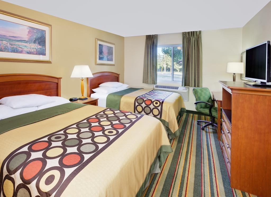 Hotel Super 8 By Wyndham Mt. Pleasant Mount Pleasant Esterno foto